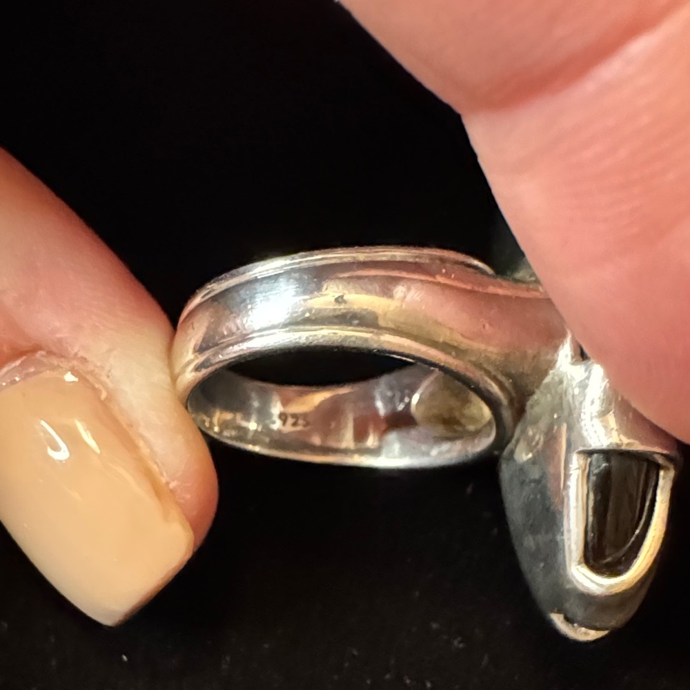 SLANE Silver Women's Geometric Ring - Picture 3 of 9